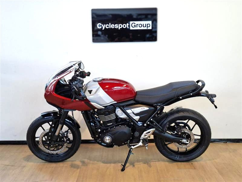Load image into Gallery viewer, 2026 Triumph Thruxton 400 - Carnival Red