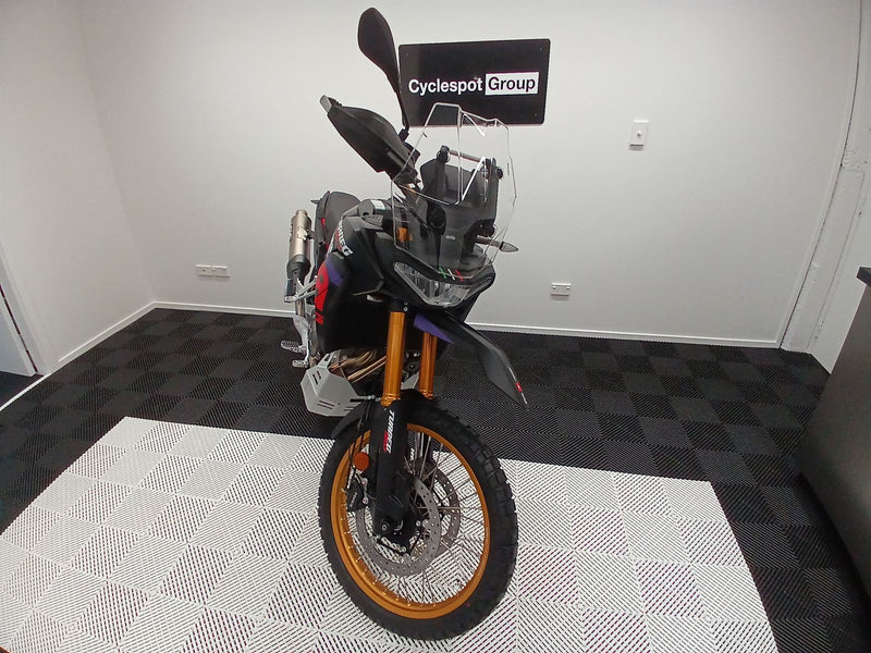 Load image into Gallery viewer, 2026 Aprilia Tuareg 660 Rally