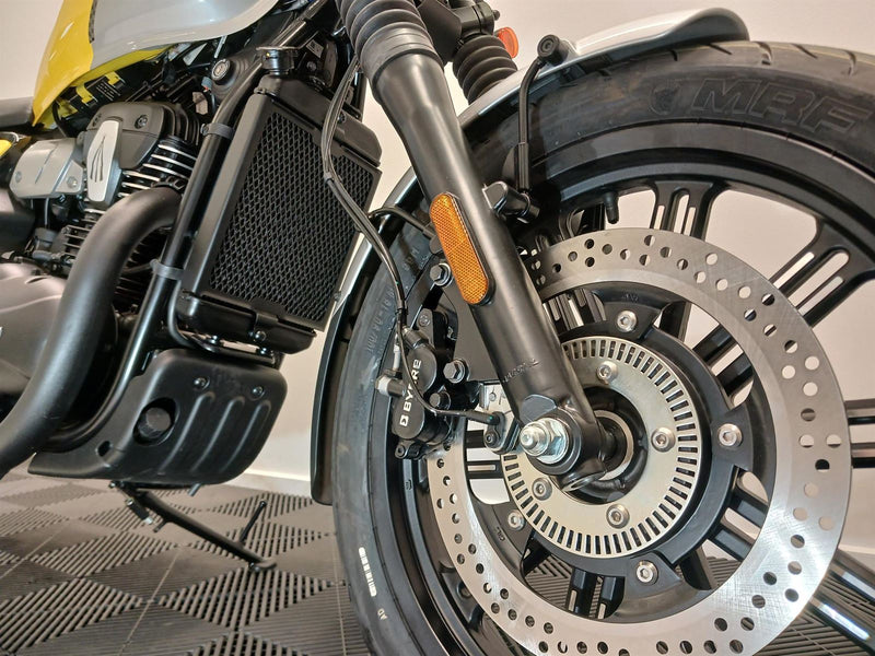 Load image into Gallery viewer, 2026 BSA Bantam Victor Yellow
