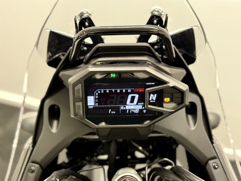 Load image into Gallery viewer, 2026 Kawasaki KLE 500