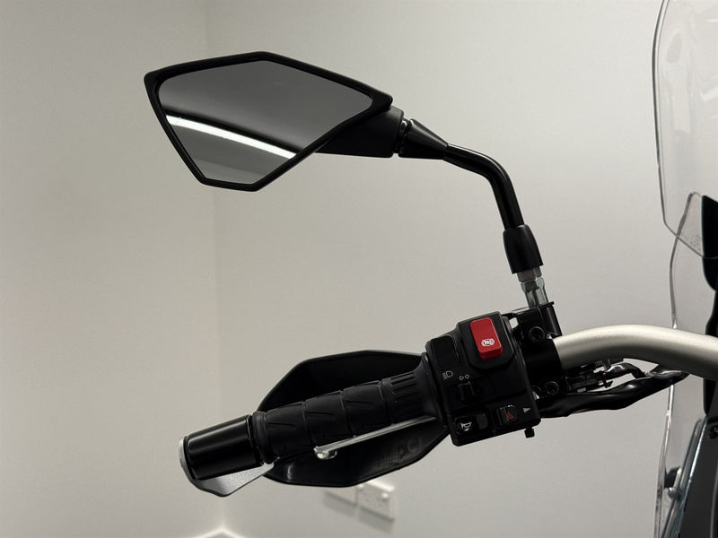 Load image into Gallery viewer, 2026 Kawasaki KLE 500 Special Edition