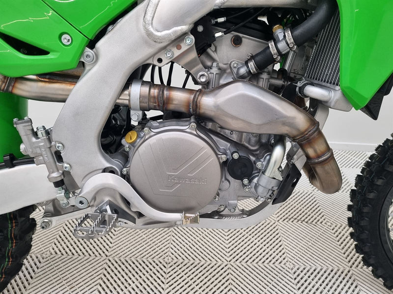 Load image into Gallery viewer, 2025 Kawasaki KX 450