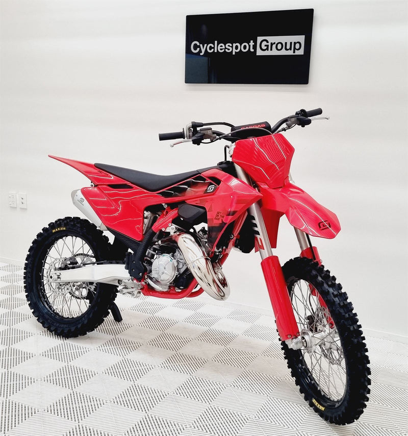 Load image into Gallery viewer, 2026 Gas Gas MC 125