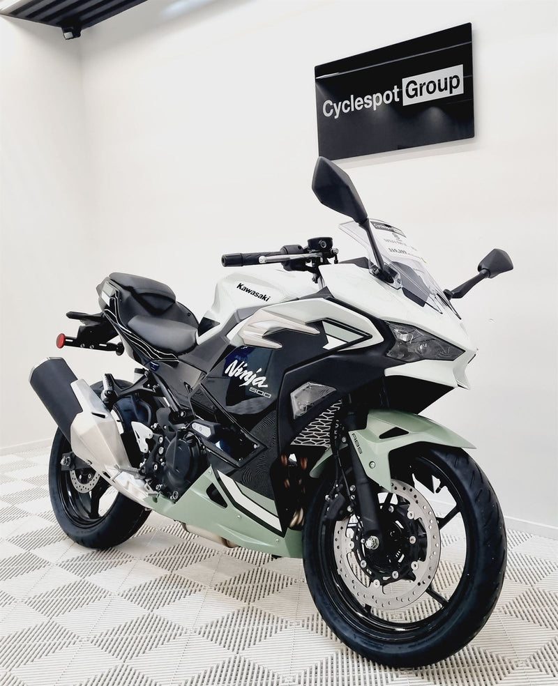 Load image into Gallery viewer, 2026 Kawasaki Ninja 500 SE LAMS