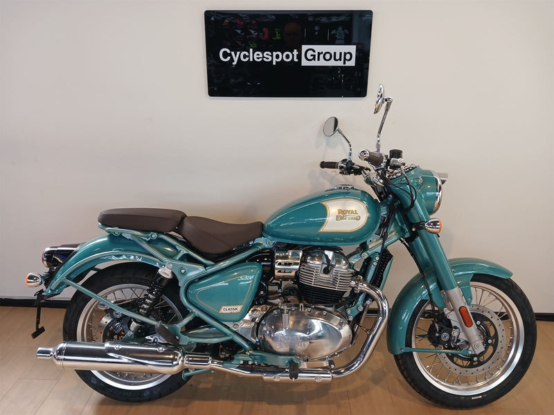 Load image into Gallery viewer, 2026 Royal Enfield Classic 650