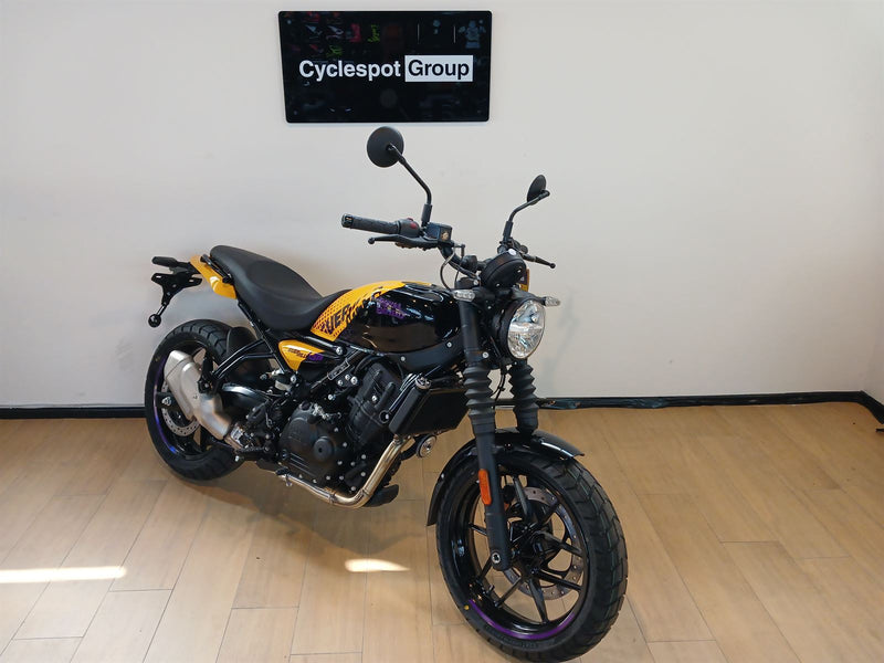 Load image into Gallery viewer, 2025 Royal Enfield Guerrilla 450
