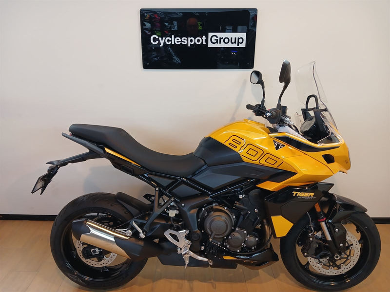 Load image into Gallery viewer, 2026 Triumph Tiger 800