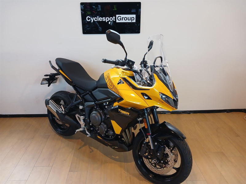 Load image into Gallery viewer, 2026 Triumph Tiger 800