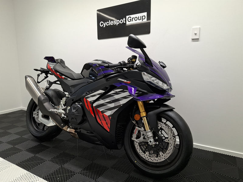 Load image into Gallery viewer, 2026 Aprilia RS V4 Factory