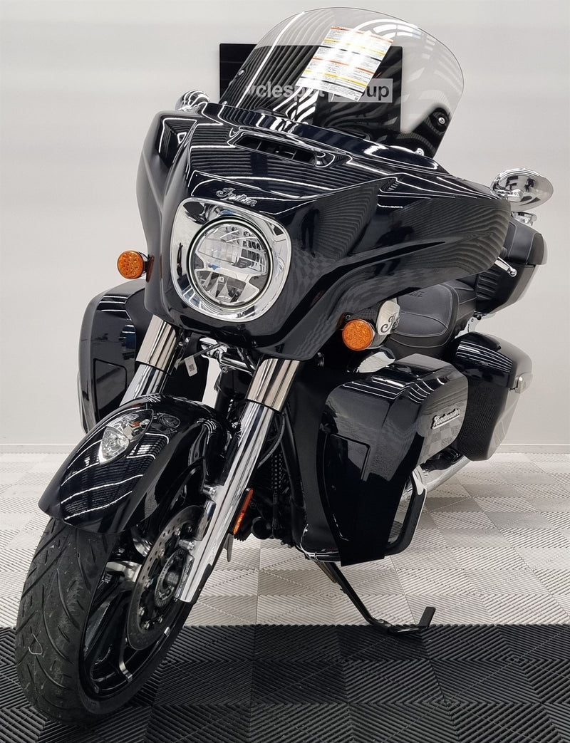 Load image into Gallery viewer, 2023 Indian Roadmaster Limited