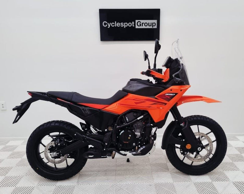 Load image into Gallery viewer, 2025 KTM Adventure 390X