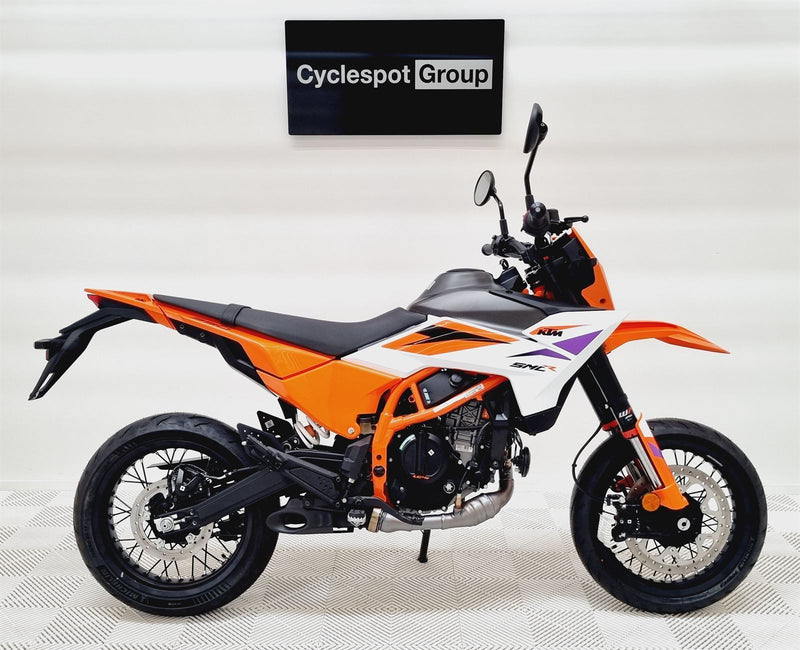 Load image into Gallery viewer, 2025 KTM SMC 390 R