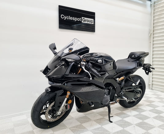 2027 Yamaha R9