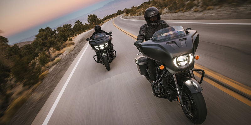 Load image into Gallery viewer, 2026 Indian Chieftain Dark Horse - Black Smoke
