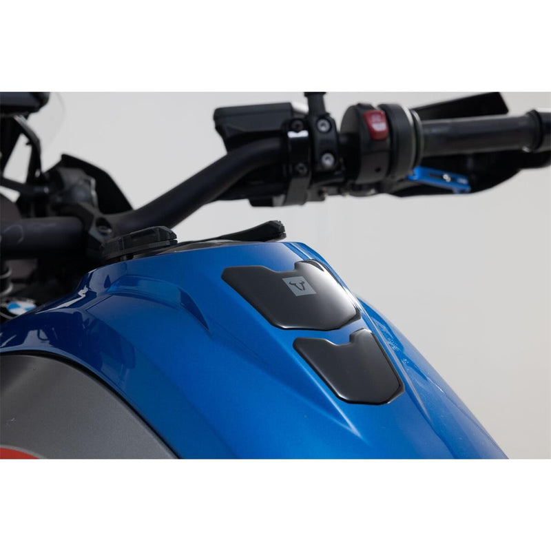 Load image into Gallery viewer, SW MOTECH TANK PAD BLACK 79.6MM X 113MM
