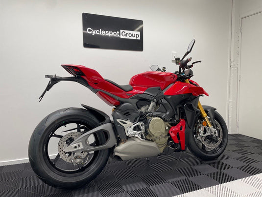 2026 Ducati Street Fighter V4S