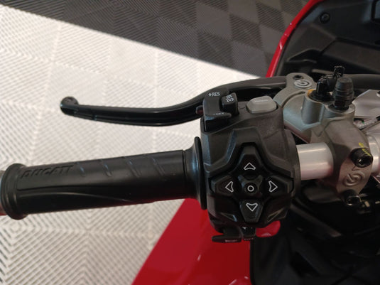 2026 Ducati Panigale V2