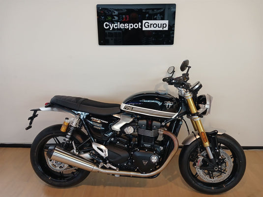 2025 Triumph Speed Twin 1200