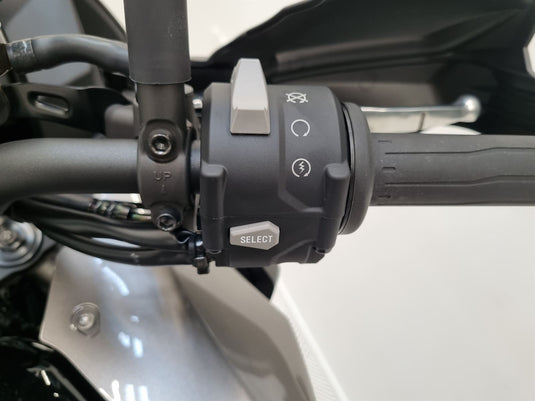 2025 Kawasaki Versys 1100 S