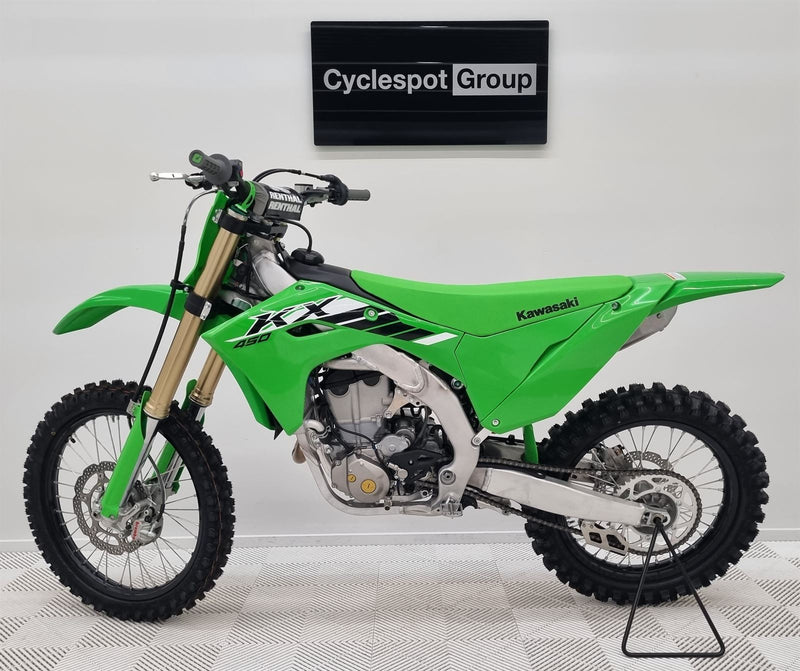 Load image into Gallery viewer, 2025 Kawasaki KX 450
