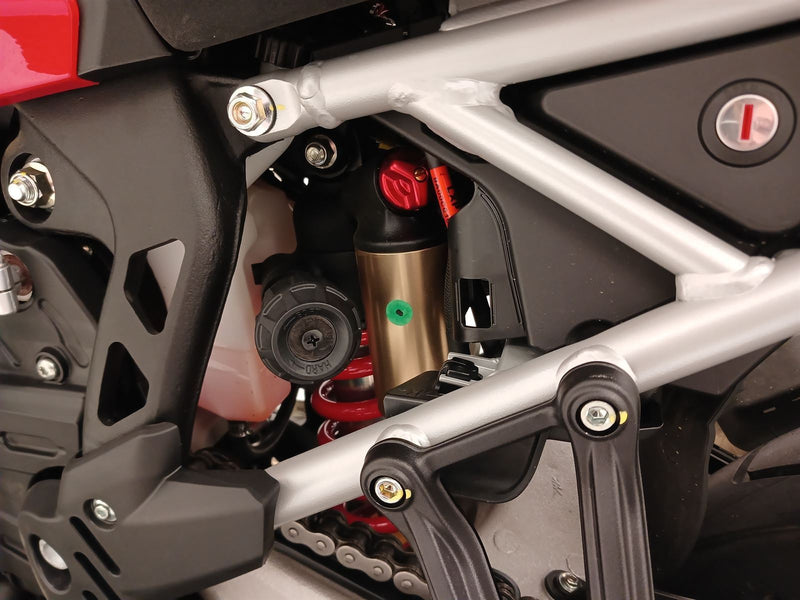 Load image into Gallery viewer, 2024 MV Agusta Enduro Veloce Ex demo
