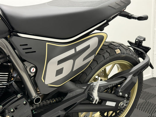 2025 Ducati Scrambler FULL THROTTLE
