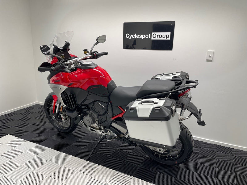 Load image into Gallery viewer, 2025 Ducati Multistrada V4 Rally +Travel &amp; Radar
