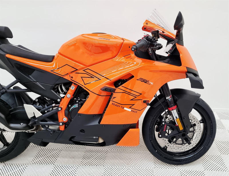Load image into Gallery viewer, 2026 KTM RC 990 R
