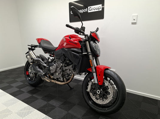 2026 Ducati Monster Monster Plus