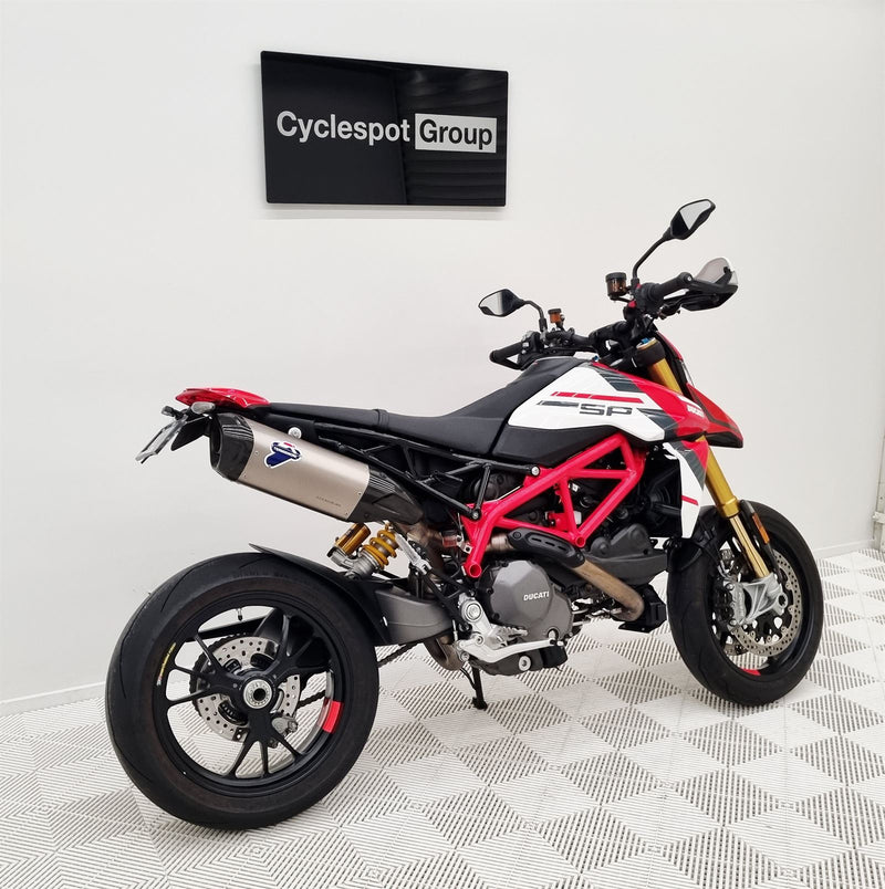 Load image into Gallery viewer, 2022 Ducati Hypermotard 950SP
