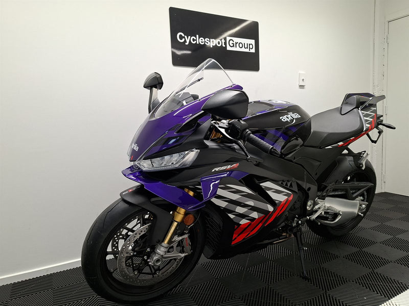 Load image into Gallery viewer, 2026 Aprilia RS V4 Factory
