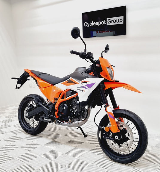 2025 KTM SMC 390 R