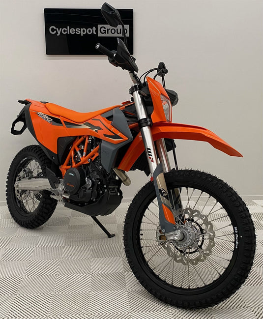 2024 KTM Enduro 690