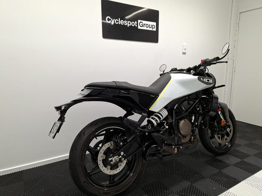 2025 Husqvarna Vitpilen 401