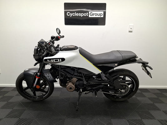 2025 Husqvarna Vitpilen 401