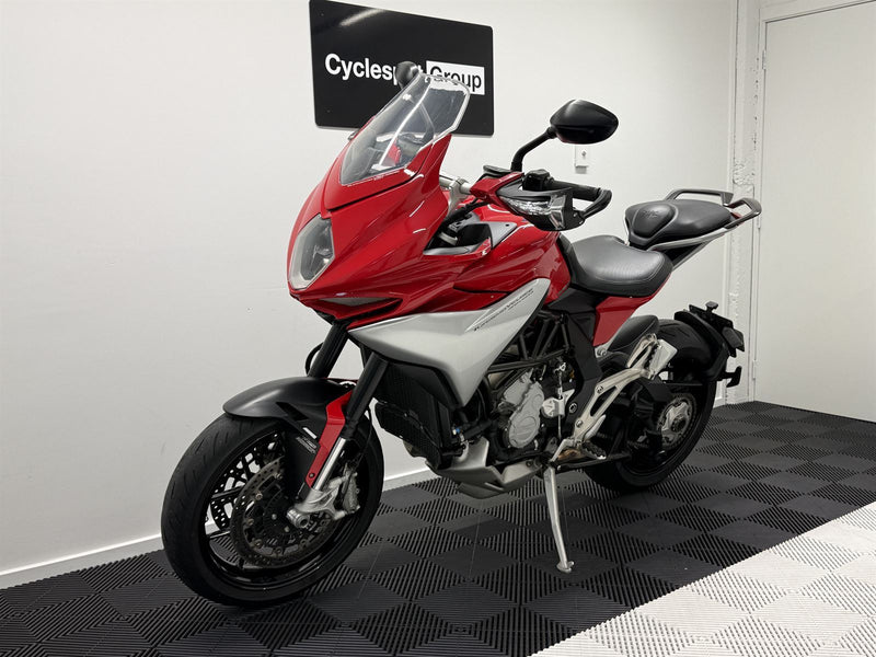 Load image into Gallery viewer, 2016 MV Agusta Turismo Veloce LUSSO 800
