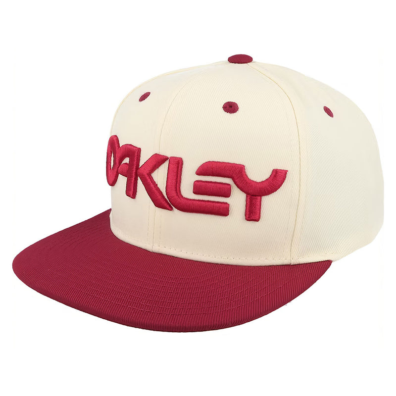 Load image into Gallery viewer, FOS9014961ADU Oakley Mark III Hat - Arctic White/Iron Red
