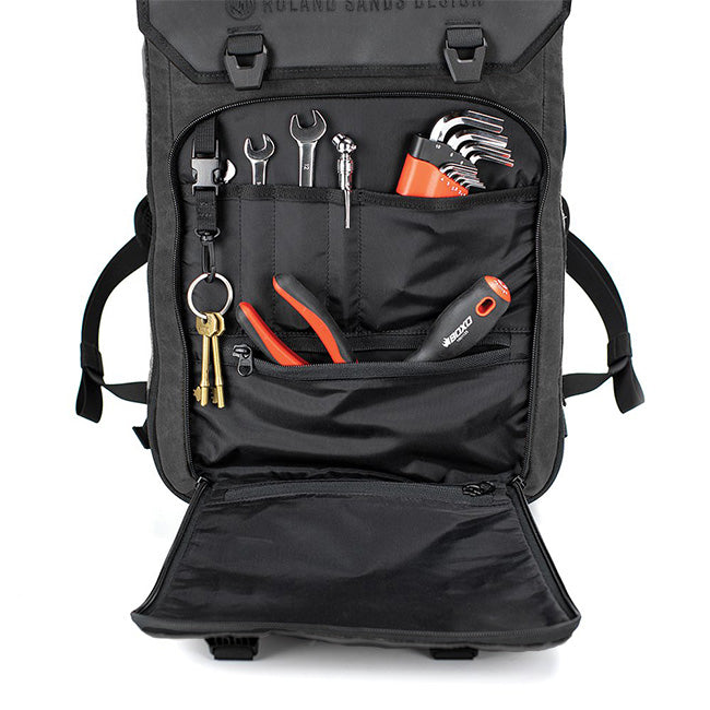 Load image into Gallery viewer, ROAM 34 Backpack (4)
